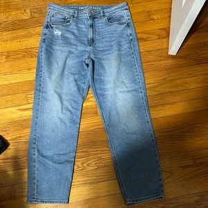 American Eagle Mom Jean Size 12